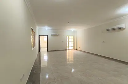 Apartment - 2 Bedrooms - 3 Bathrooms for rent in Al Wakra - Al Wakra - Al Wakrah - Al Wakra