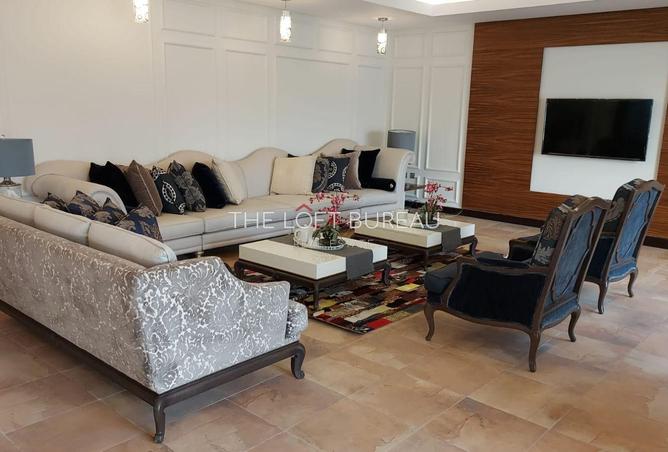906791 - Property Image 3