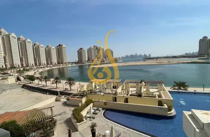 شقة - غرفة نوم - 2 حمامات للايجار في فيفا غرب - فيفا بحرية - جزيرة اللؤلؤة - الدوحة
