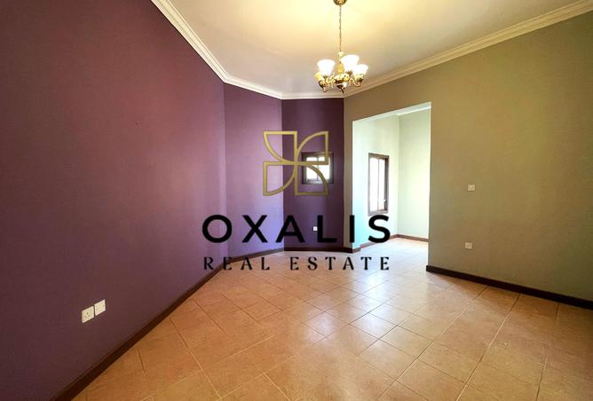 933847 - Property Image 3