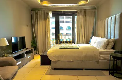 Apartment - 2 Bedrooms - 2 Bathrooms for sale in Porto Arabia - The Pearl Island - Doha