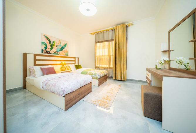 948258 - Property Image 2
