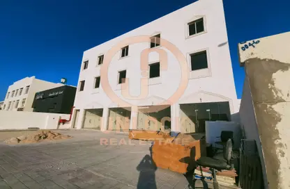 بناية كاملة - استوديو للايجار في شارع النعيجة - النعيجة - الدوحة