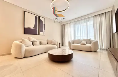 Apartment - 2 Bedrooms - 4 Bathrooms for rent in Marina Residence 16 - Marina District - Lusail