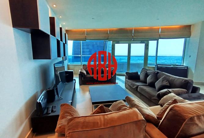 Apartment - 3 Bedrooms - 4 Bathrooms for rent in West Bay Tower - West Bay - West Bay - Doha