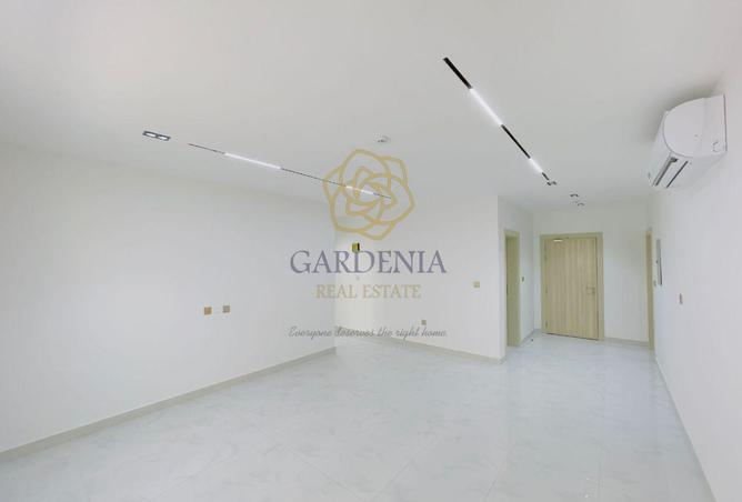 959992 - Property Image 2