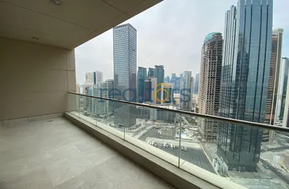 Apartment - 3 Bedrooms - 3 Bathrooms for rent in West Bay Tower - West Bay - West Bay - Doha