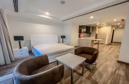Apartment - Studio - 1 Bathroom for rent in Viva Central - Viva Bahriyah - The Pearl Island - Doha