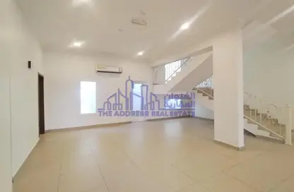 Villa - 4 Bedrooms - 4 Bathrooms for rent in Saeed Ibn Jubair - Al Aziziyah - Doha