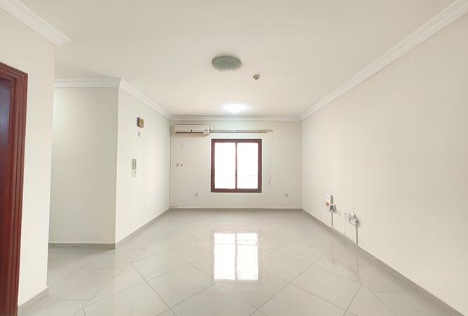 1010672 - Property Image 3