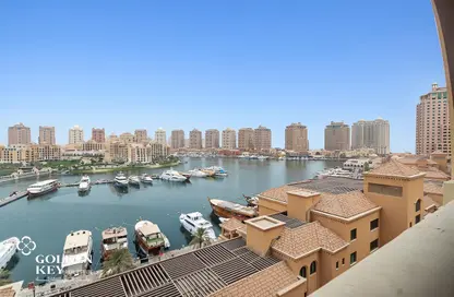 Apartment - 1 Bedroom - 2 Bathrooms for rent in West Porto Drive - Porto Arabia - The Pearl Island - Doha