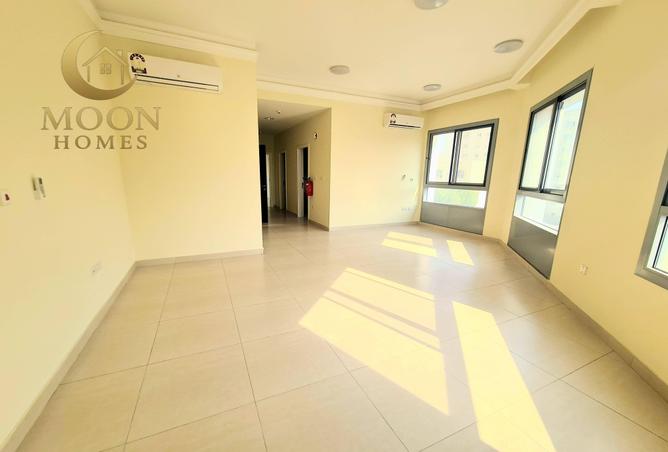 976317 - Property Image 3