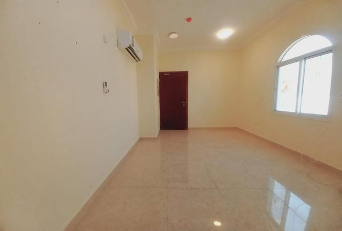 988514 - Property Image 3