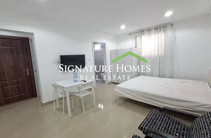 Apartment - Studio - 1 Bathroom for rent in Al Nuaija Street - Al Nuaija - Doha