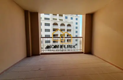 Apartment - 1 Bedroom - 2 Bathrooms for rent in East Porto Drive - Porto Arabia - The Pearl Island - Doha