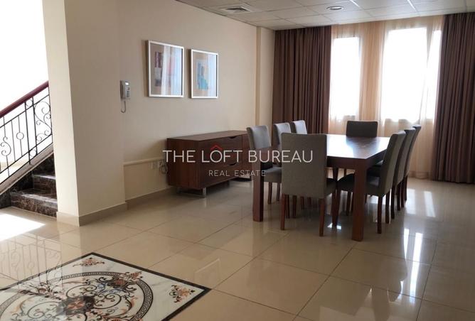 883756 - Property Image 3