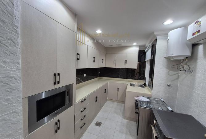 942146 - Property Image 2