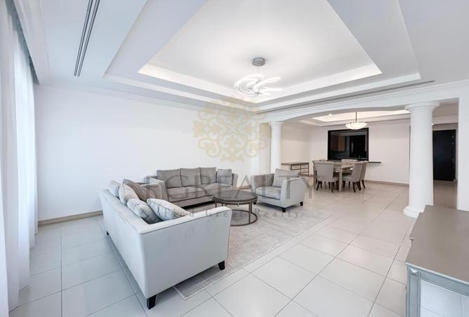 989574 - Property Image 2