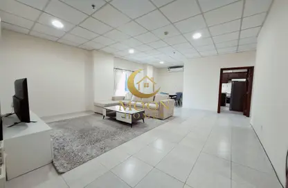 Apartment - 2 Bedrooms - 2 Bathrooms for rent in Al Sadd - Doha