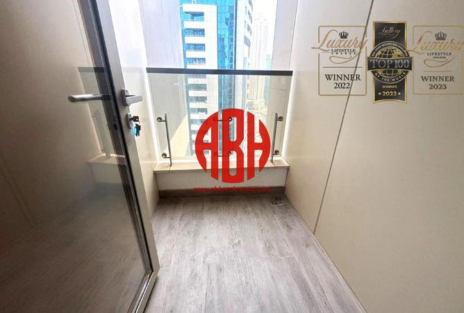 969681 - Property Image 3