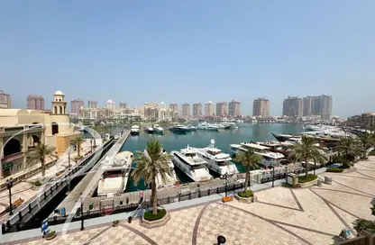 Townhouse - 1 Bedroom - 2 Bathrooms for rent in Tower 6 - Porto Arabia - The Pearl Island - Doha