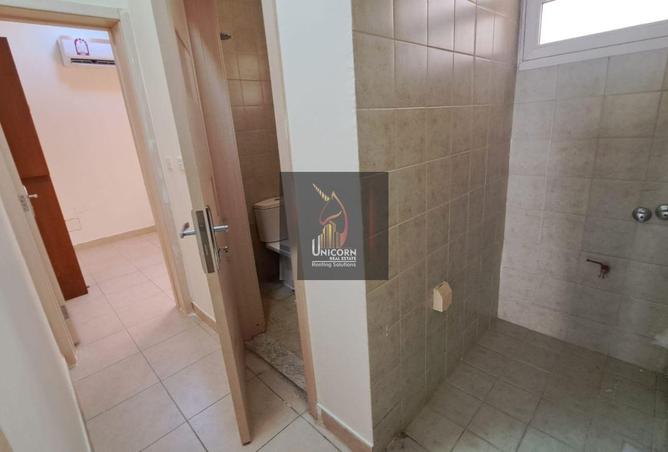 1004867 - Property Image 3