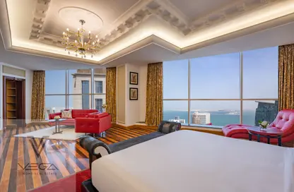 Hotel Apartments - 4 Bedrooms - 6 Bathrooms for rent in West Bay - West Bay - Doha