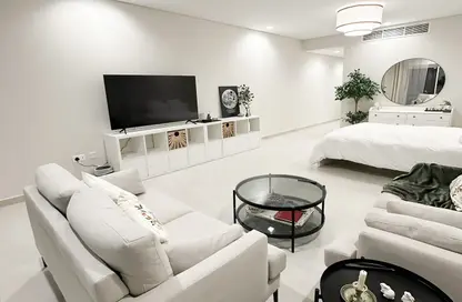 Apartment - Studio - 1 Bathroom for sale in Viva East - Viva Bahriyah - The Pearl Island - Doha