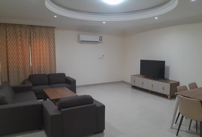 932764 - Property Image 3