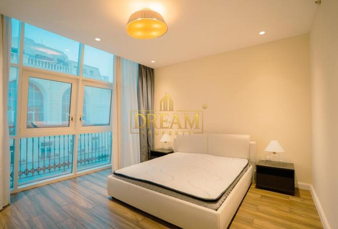 984830 - Property Image 2