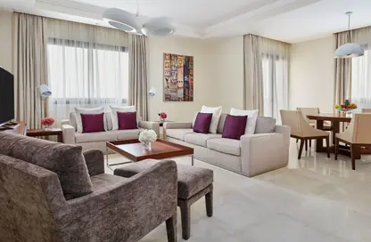 Apartment - 3 Bedrooms - 2 Bathrooms for rent in InterContinental Doha Residences - West Bay - Doha
