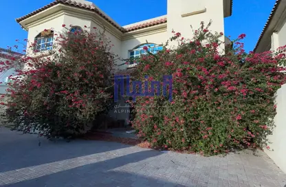 Villa - Studio - 6 Bathrooms for rent in Al Markhiya Street - Al Markhiya - Doha