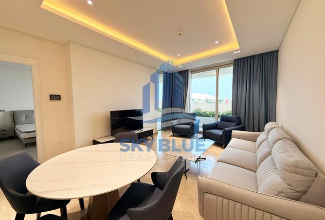 981074 - Property Image 2