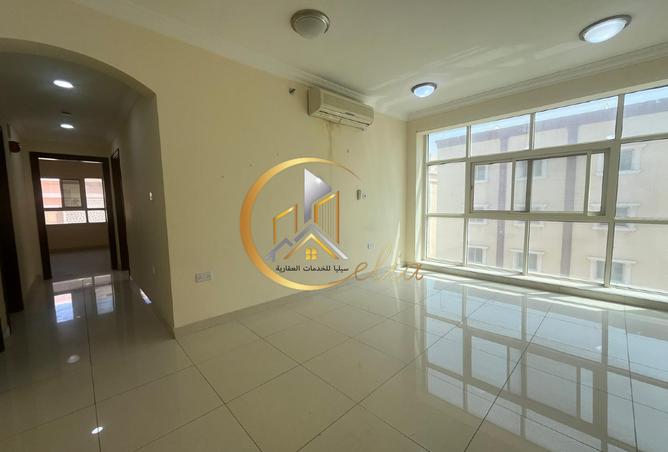 869249 - Property Image 2