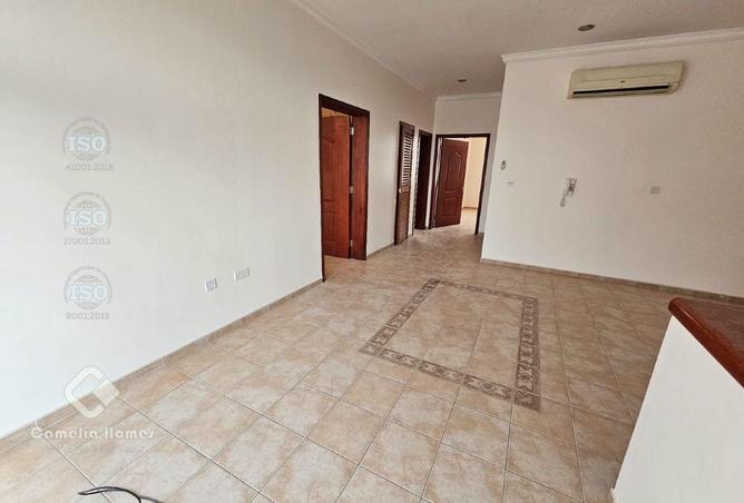 934499 - Property Image 2