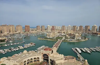 Penthouse - 5 Bedrooms - 6 Bathrooms for rent in Porto Arabia - The Pearl Island - Doha