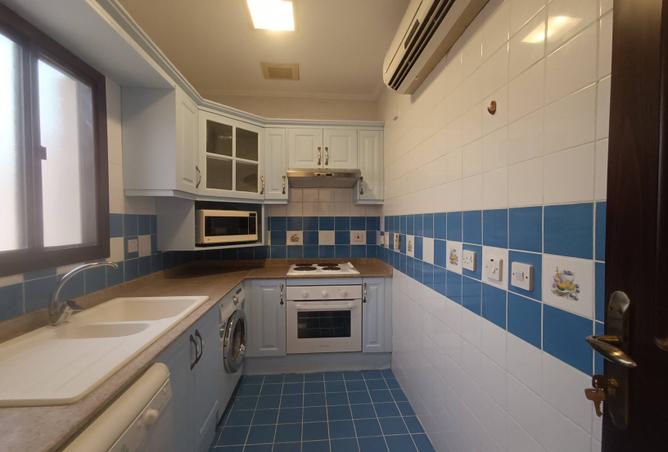 998996 - Property Image 2