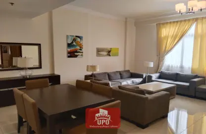 Living / Dining Room image for: Apartment - 1 Bedroom - 2 Bathrooms for rent in Anas Street - Fereej Bin Mahmoud North - Fereej Bin Mahmoud - Doha, Image 1