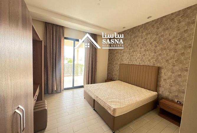 909368 - Property Image 3