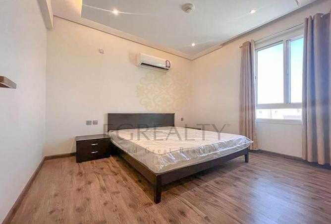 977677 - Property Image 3