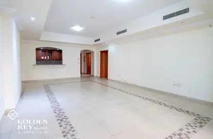 شقة - غرفة نوم - 2 حمامات للايجار في طريق بورتو الغربي - بورتو أرابيا - جزيرة اللؤلؤة - الدوحة شقة - غرفة نوم - 2 حمامات للايجار في طريق بورتو الغربي - بورتو أرابيا - جزيرة اللؤلؤة - الدوحة