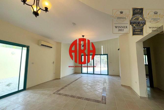 912784 - Property Main Image