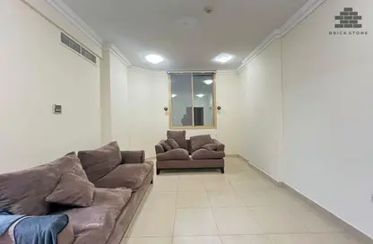 Apartment - 2 Bedrooms - 2 Bathrooms for rent in Al Sadd Road - Al Sadd - Doha