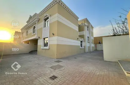Villa - 7+ Bedrooms - 7+ Bathrooms for rent in Souk Al gharaffa - Al Gharrafa - Doha