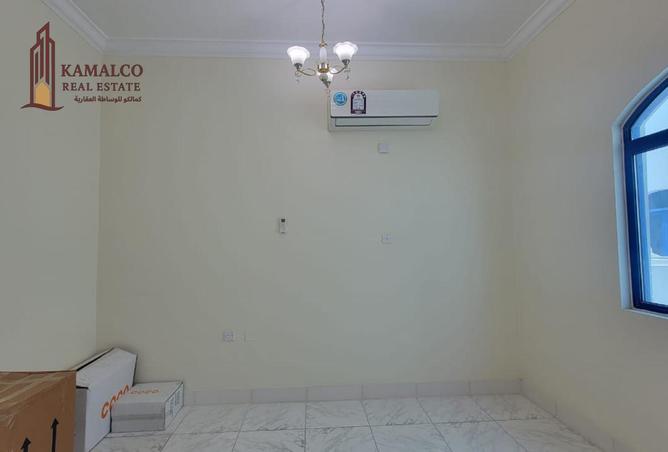 966848 - Property Image 3