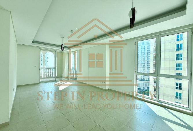 982814 - Property Main Image