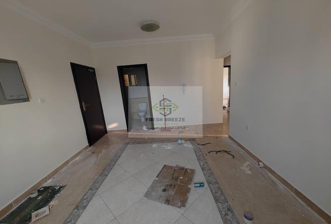 944372 - Property Image 2