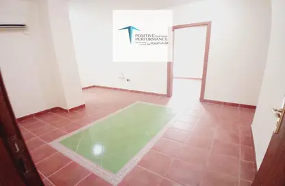 Apartment - 2 Bedrooms - 1 Bathroom for rent in Old Airport Road - Old Airport Road - Doha