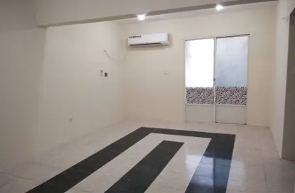 شقة - غرفة نوم - 1 حمام للايجار في الغانم القديم - الغانم - الدوحة