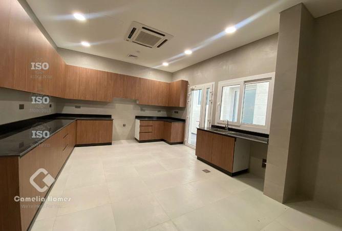 951565 - Property Image 3